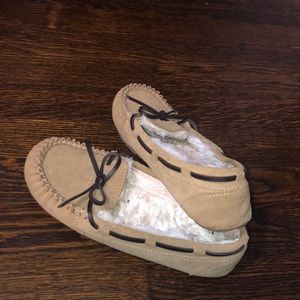 Size 6 Girls Moccasins